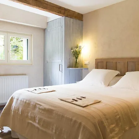 فندق مبيت وإفطار Chambres D'hotes Hors-scene *