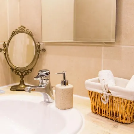 Chambres D'hotes Hors-scene فندق مبيت وإفطار تولوز